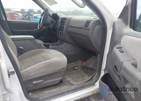 2005 Ford Explorer Xlt/Xlt Sport/Nbx from USA, damaged, VIN 1FMZU73K05ZA57170